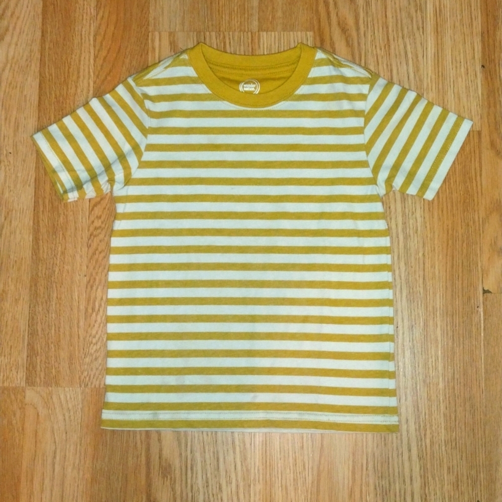 Short sleeve shirt